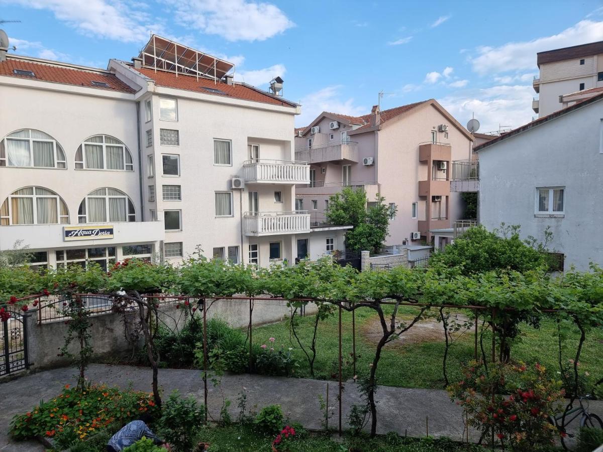 Dom B Apartments Budva Exterior foto
